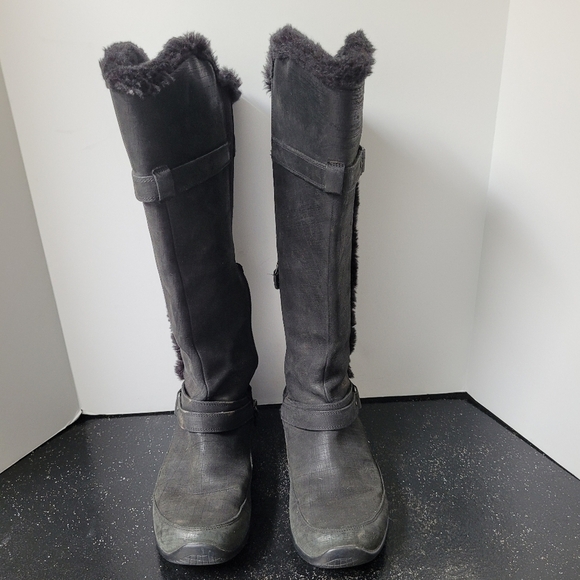 The North Face Brianna Black Boots - Picture 2 of 8